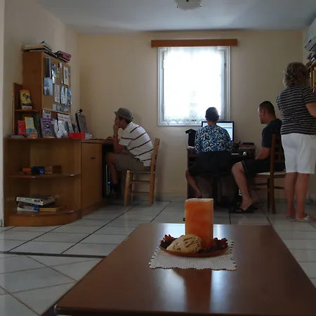 Lägenhetshotell Agios Prokopios Hotel 3*