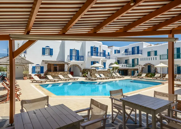 מלון דירות Agios Prokopios Hotel 3*