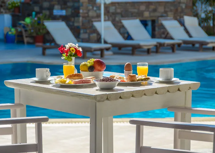 Agios Prokopios Hotel מלון דירות 3*