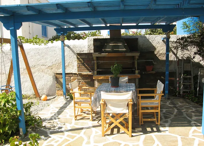 Agios Prokopios Hotel מלון דירות